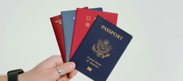 Sinosecu NFC Passport Reader supports reading electronic and paper passports compliant with ICAO DOC 9303 from over 200 countries.